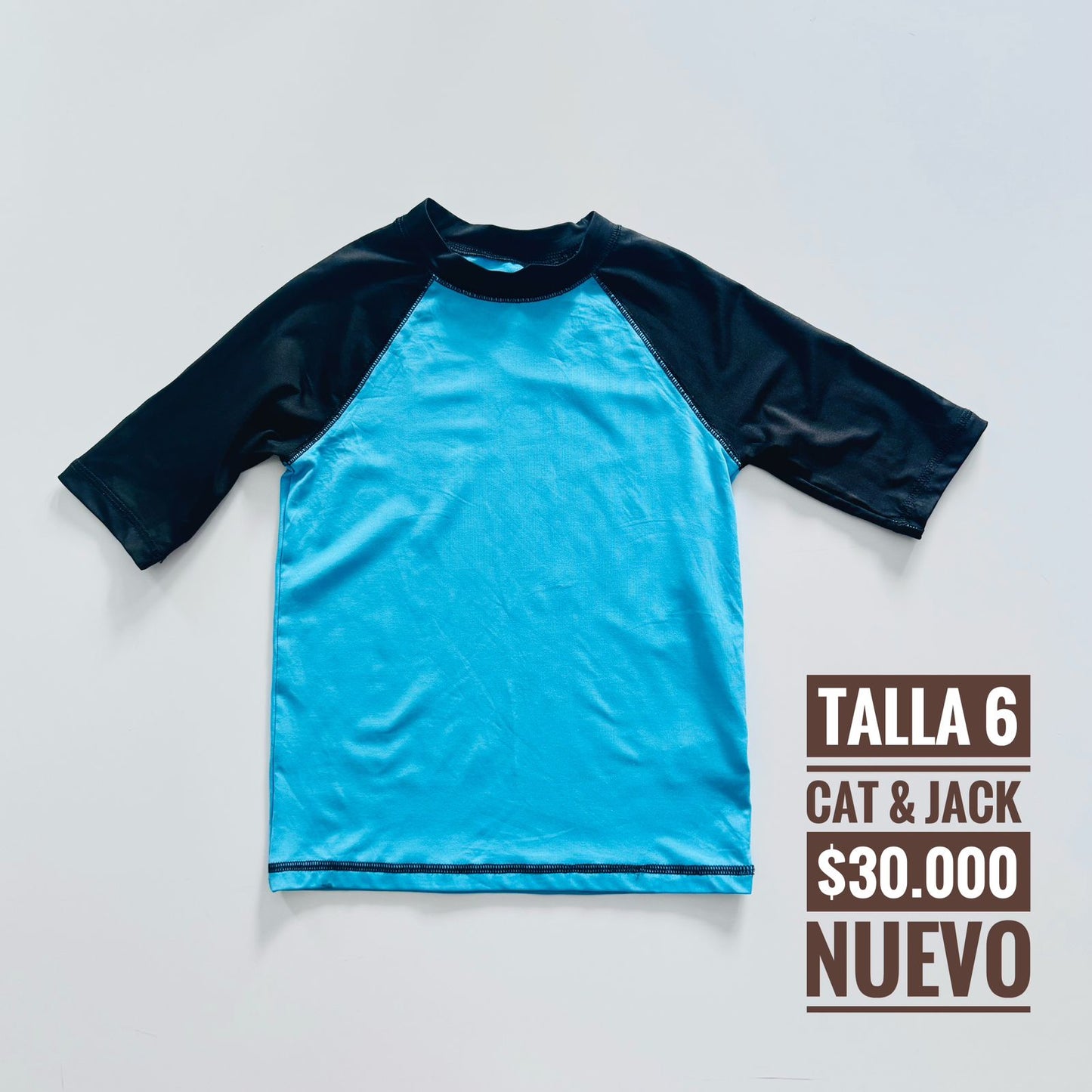 6T Vestio de Baño Cat & Jack Nuevo