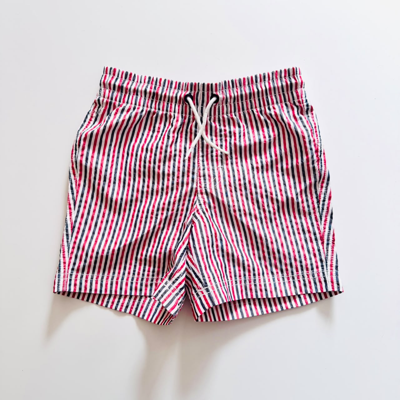 6T Bermuda Old navy Nuevo