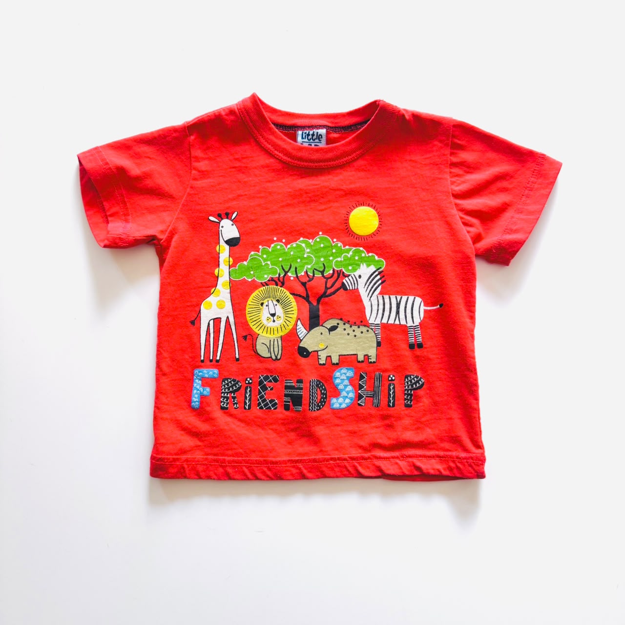18 m Camiseta Little Nuevo
