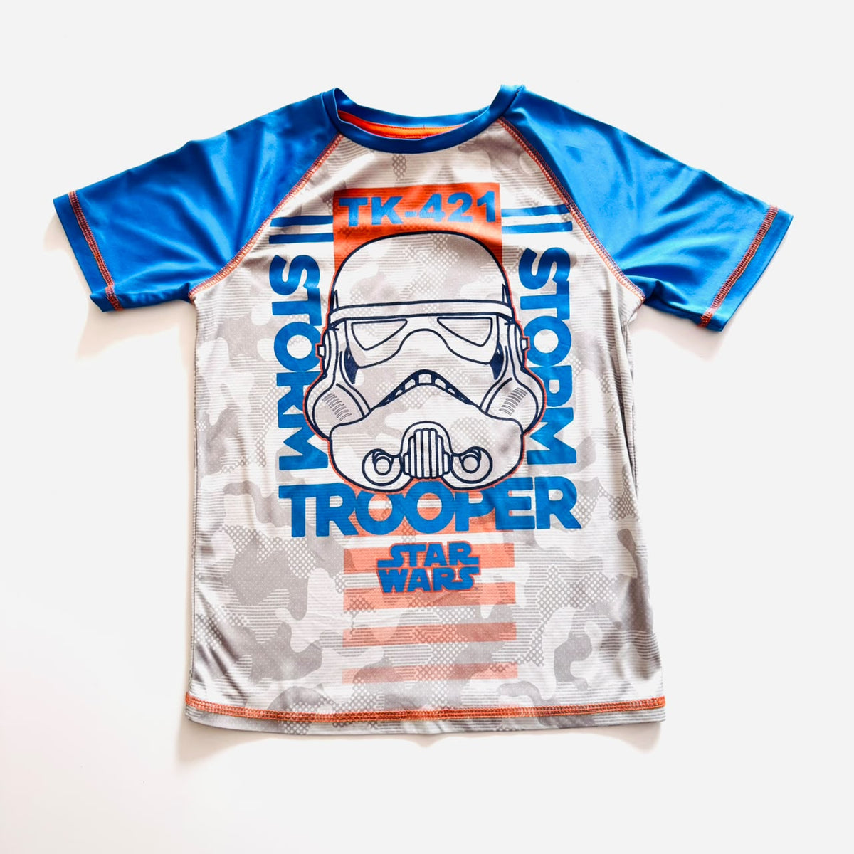 8T Camiseta Jumping Nuevo